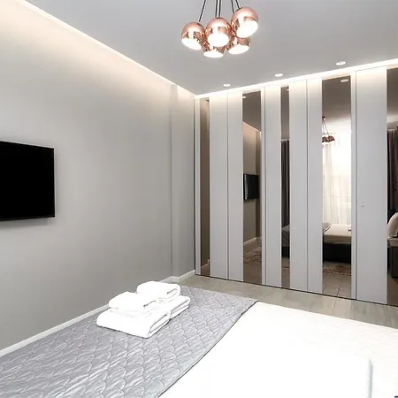 Ely's Apartman