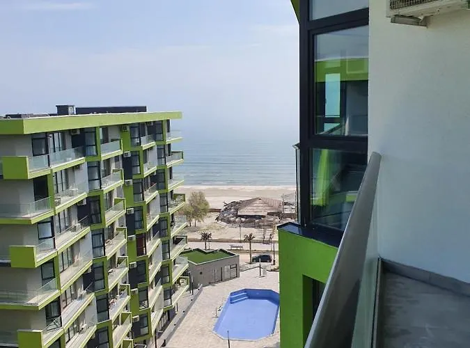 Διαμέρισμα Ely's *