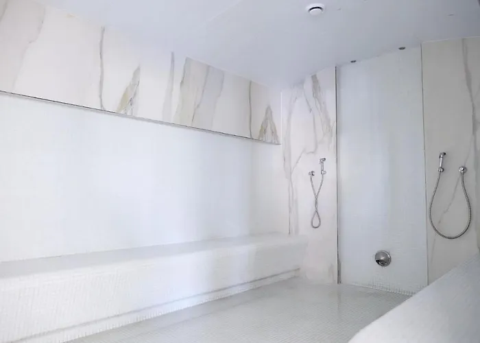 Διαμέρισμα Ely's *